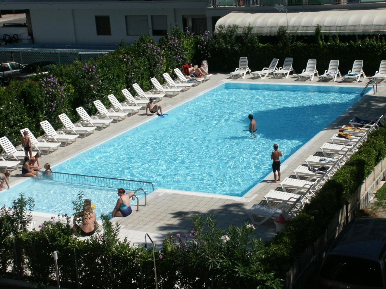 Costa Del Sol Apartman Lido di Jesolo Kültér fotó